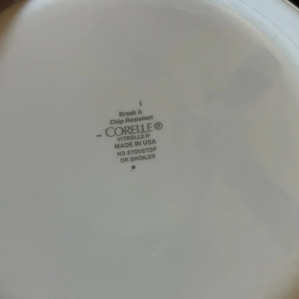 Corelle Country Cottage 15 oz rimmed soup/salad bowl